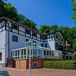 Seeschloss 호텔 3*