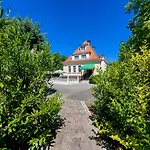 호텔 Seeschloss 3*